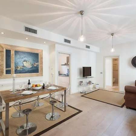 Boboli - Flo Apartment *